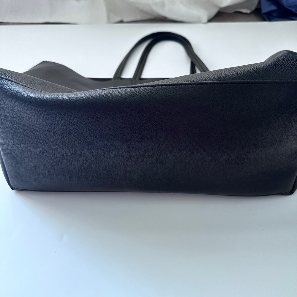 Victoria's Secret Large Faux Leather Tote Bag - Picture 6 of 11